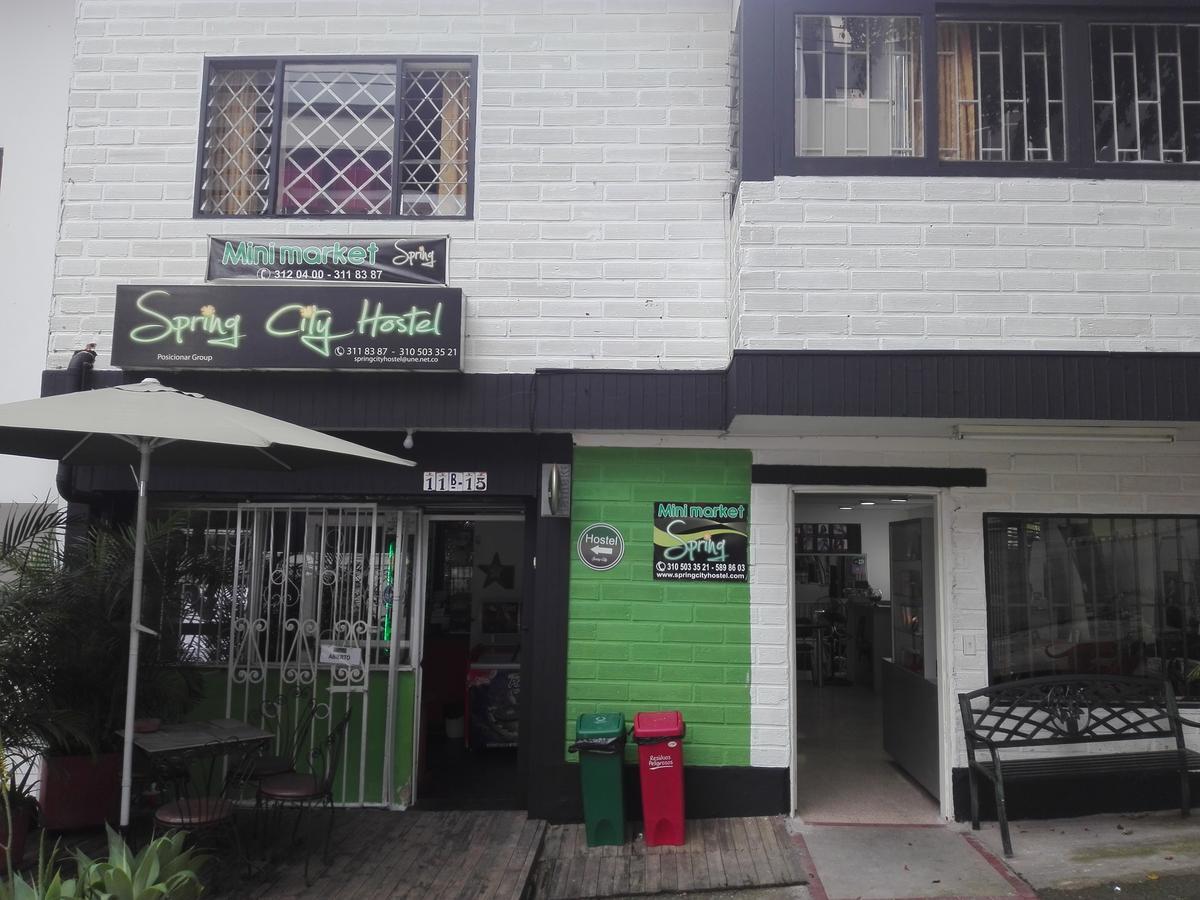 Spring City Hostel Medellín Dış mekan fotoğraf